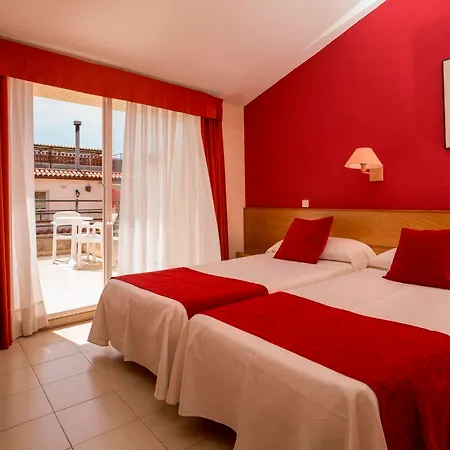 Otel Urh Tossa Del Mar 3*